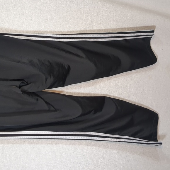 Adidas Originals Men's Three Stripe Classic Warm Up Pants Black White Size L EUC - Picture 10 of 11